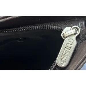 Vintage Guess Brown Triangular Turn Lock Pocket+Zip, Big Tote Shoulder Bag Purse thumbnail 10
