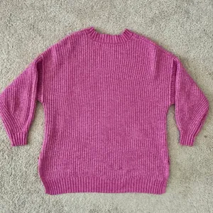 American Eagle AEO Pink Crew Neck Sweater Medium Cozy Split Hem thumbnail 8