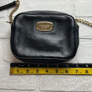 Michael Kors Crossbody‎ Bag Black Leather Gold Chain Strap Zip Card Slots Small thumbnail 10