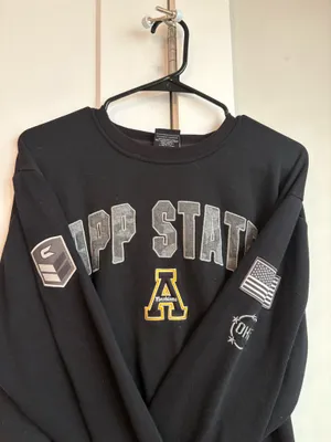 Appstate crewneck thumbnail 2