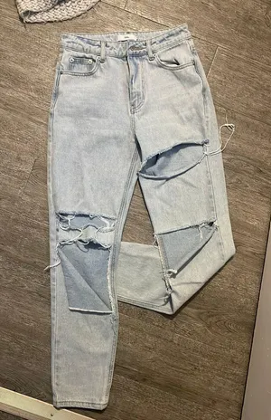 Adika Ripped Jeans thumbnail 1