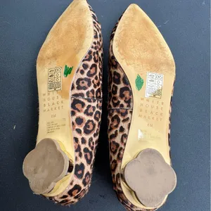 White House | Black Market Leopard Print Women's Flats Size 6M thumbnail 4