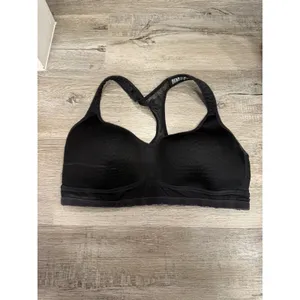 Lululemon Sports Bra – Size 10 thumbnail 6