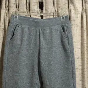 Athletic Works Women’s Fleece Cinch Pants  thumbnail 2
