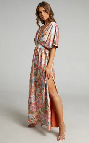 New Showpo Sophia Maxi Dress Plunge Neck Dress In Multi Floral Small MSRP $129 thumbnail 4