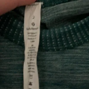 Lululemon swiftly tech thumbnail 4