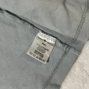 Brandy‎ Melville Paige Light Blue Ribbed Button Down V-Neck Cropped Cardigan thumbnail 4