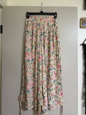 Floral wide leg pants thumbnail 3