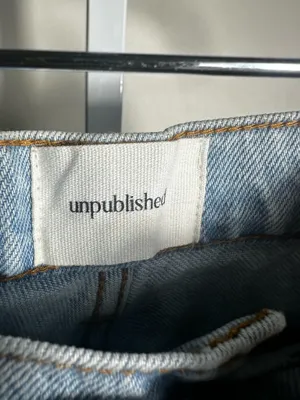 J176. NWT Unpublished Jolene Cargo Jeans Echo Park Light Wash High Rise Wide Leg thumbnail 2