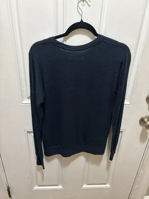 Abercrombie & Fitch Soft A&F Cozy Graphic Long Sleeve Top, Size M thumbnail 7