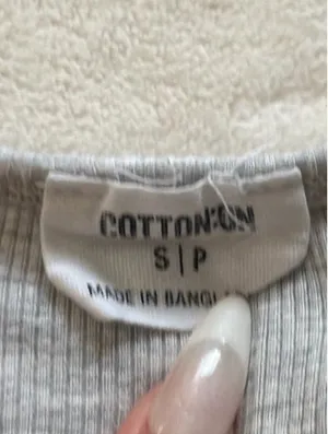 Cotton on top  thumbnail 3