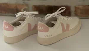 VEJA ESPLAR LOGO thumbnail 1