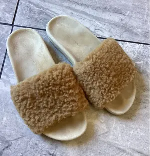 Jenni Kayne Shearling Slides Camel Tan Suede Sandals Made in Italy Size 37 thumbnail 1
