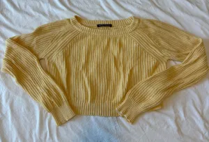 Brandy Melville Butter Yellow Knit Cropped Sweater thumbnail 1