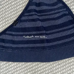 Urban Outfitters Out From Under Stripe Navy Blue Seamless Bralette Sz M thumbnail 3