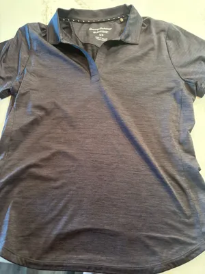 Tommy Bahama Top thumbnail 1