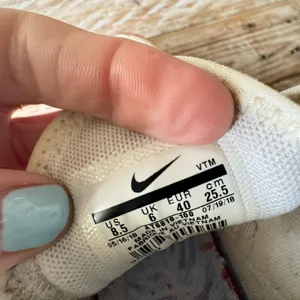 🦄RARE Nike Air Max 270👟 ~8.5 thumbnail 15