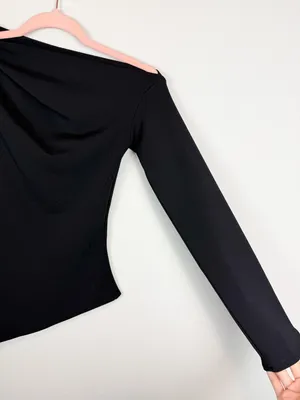 NEW Zara Black One Shoulder Asymmetrical Long Sleeve Top Size Small thumbnail 4