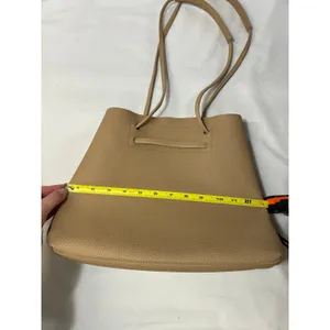 8 Other Reasons Vegan Leather Slouchy Bucket Tote Bag Taupe Neutral Minimal‎ thumbnail 7