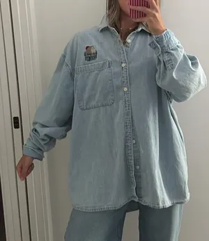 Abercrombie & Fitch Oversized Jean Shirt Embroidered thumbnail 1