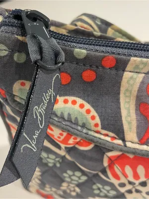 Vera Bradley Nomadic Floral Quilted Crossbody Bag Retired Pattern Zipper Purse thumbnail 11