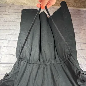 Converse solid black casual dress vneck women’s size large‎ thumbnail 6
