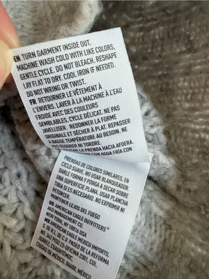 American Eagle Gray Chunky Knit Oversized Crewneck Sweater Women’s M thumbnail 7