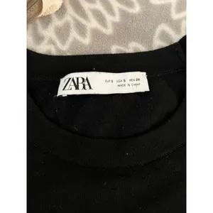 Zara Black Crew Neck Sweater Small Pullover Office Chic Minimalist Preppy Basic thumbnail 2