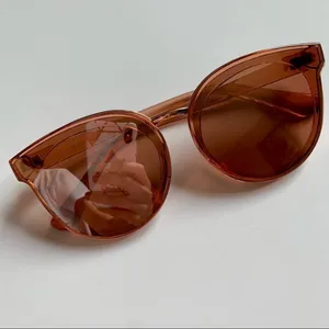 💸Sheer Pink Mirror UV Protection Cateye Sunglasses💸 thumbnail 1