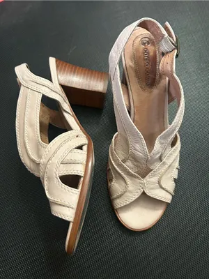 Corso como Cream Leather Strappy Block Heel Sandals thumbnail 4