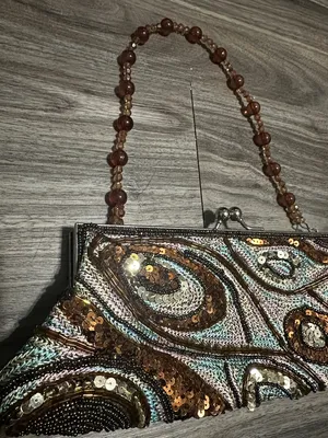 Statement Beaded Handbag ✨ Unique Vintage thumbnail 8