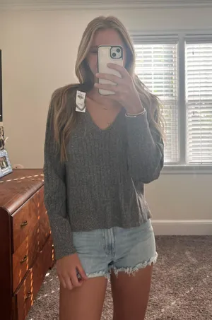 Abercrombie gray sweater size small thumbnail 1
