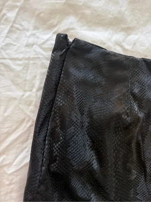 Juicy Couture Black Faux-Snakeskin Mini Skirt - Women thumbnail 3