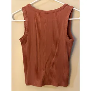 Rachel Zoe Ribbed V-Neck Sleeveless Tank Top Rust Orange Women’s Size Small thumbnail 4
