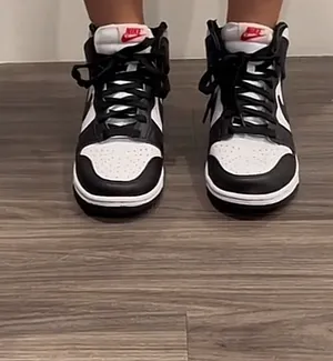 Nike High Panda Dunk thumbnail 5