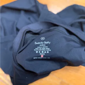 🌸Sweaty Betty Black Slim Strappy Camisole thumbnail 3