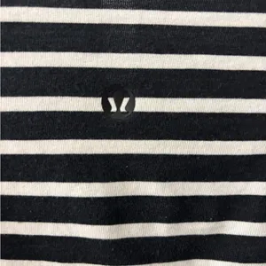 Lululemon tank top cross cross back thumbnail 3