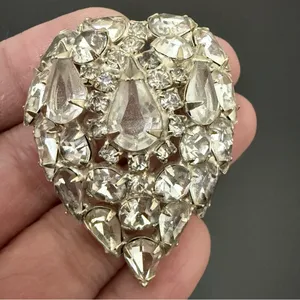 Vintage Unsigned Silver-tone Pave Clear Rhinestone Heart Brooch 13g. thumbnail 9