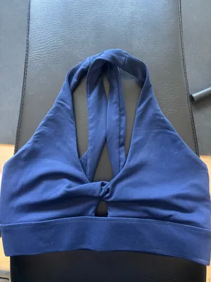 Fabletics Oasis Twist Sports Bra thumbnail 2