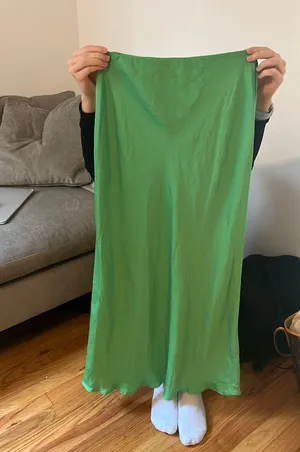 Silk skirt thumbnail 4