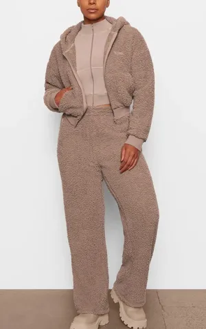 SKIMS Teddy Track Pants in Tigers Eye thumbnail 6