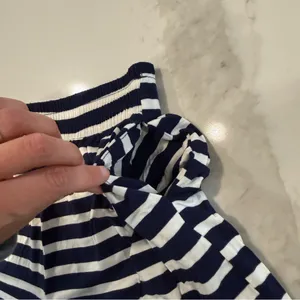 Reformation Striped Pull On Pajama Lounge Shorts Pockets Women’s XS Navy/White thumbnail 3