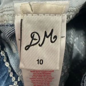 Damson Madder Drew Embroidered Cargo Jeans Womens 10 Straight Leg‎ Medium Wash thumbnail 7