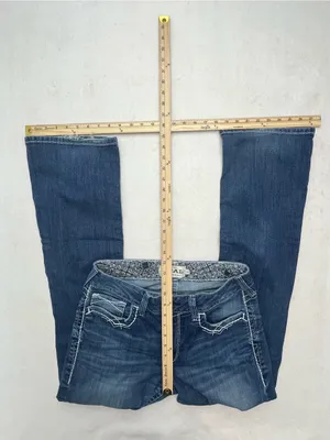 Ariat Real Denim Women’s Marine Blue Entwined Mid Rise Bootcut Jeans Size 32R thumbnail 13