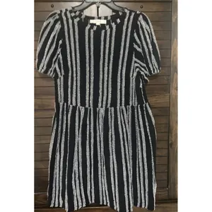 LOFT Dress Small Petite Navy And White. Comfy, Stretchy, Classic, Preppy, Career thumbnail 2