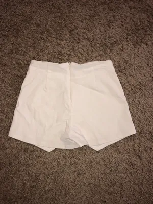 Amazing Lace White Floral Skort thumbnail 2