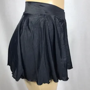 Zuliana Black V-Waist Ruffle SkirtNew With Tags thumbnail 2