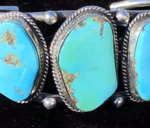 Vintage Navajo Natural Turquoise & Sterling Silver Cuff Bracelet thumbnail 8