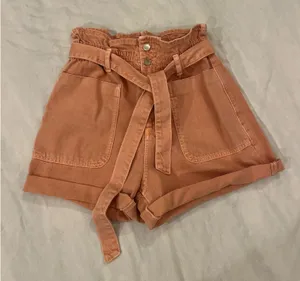 ZARA Shorts Denim High-Waisted thumbnail 1