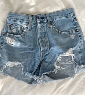 Levi’s Shorts 501 thumbnail 1